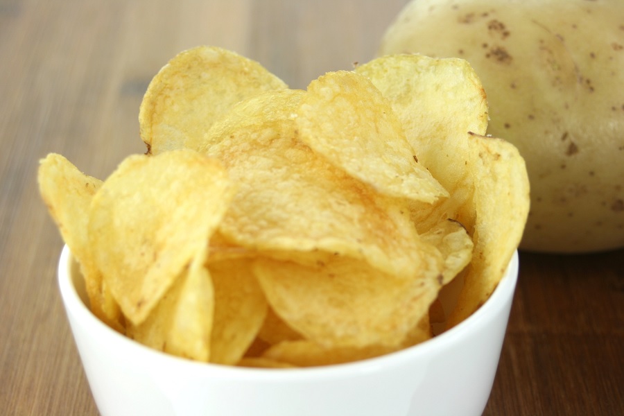 Comment fabriquer des chips de Pomme de Terre à la maison ?